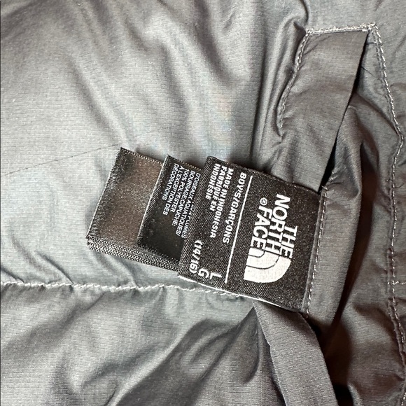 The North Face 550 Fill Down Hooded Reversible Puffer Jacket Youth Boys Size L - Picture 5 of 7